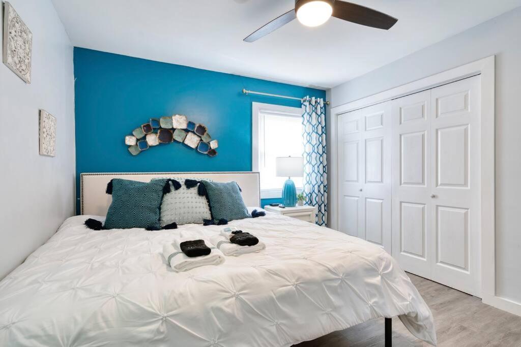 2Br 1Ba Duplex House King Beds Great For Small Groups Close To All Uptown Charlotte Attractions 외부 사진