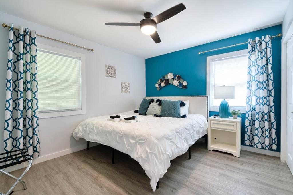 2Br 1Ba Duplex House King Beds Great For Small Groups Close To All Uptown Charlotte Attractions 외부 사진